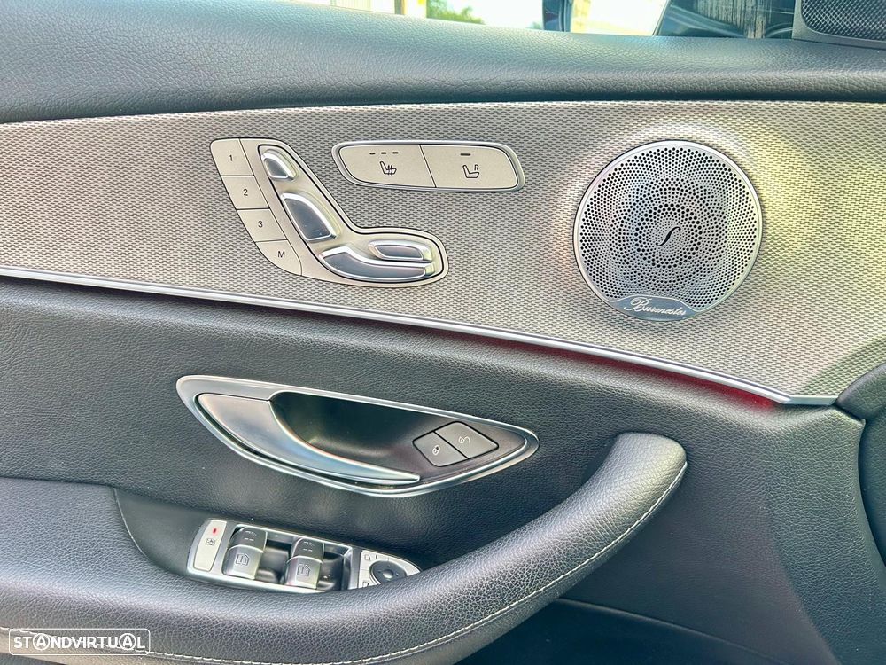 Mercedes-Benz E 220 d 4Matic All-Terrain 9G-TRONIC Exclusive - 29