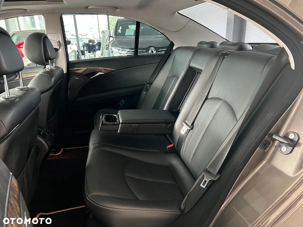 Mercedes-Benz Klasa E 320 CDI Avantgarde - 31