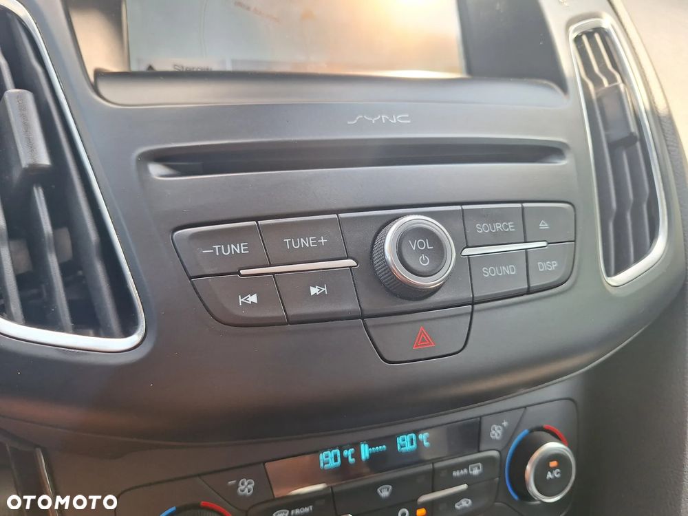 Ford Focus 1.5 TDCi DPF Start-Stopp-System Titanium - 28