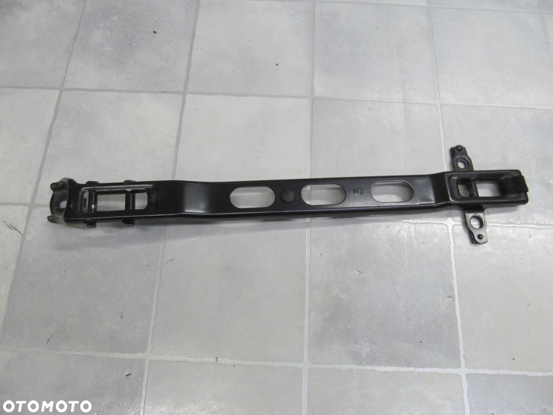 TOYOTA AVENSIS VERSO MOCOWANIE FOTELA TYL III RZAD LEWY 01-07 - 2