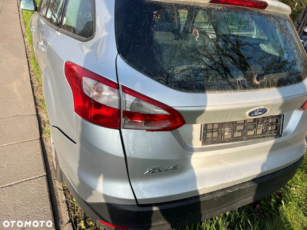 Ford Focus 1.6 TDCi Ambiente - 2