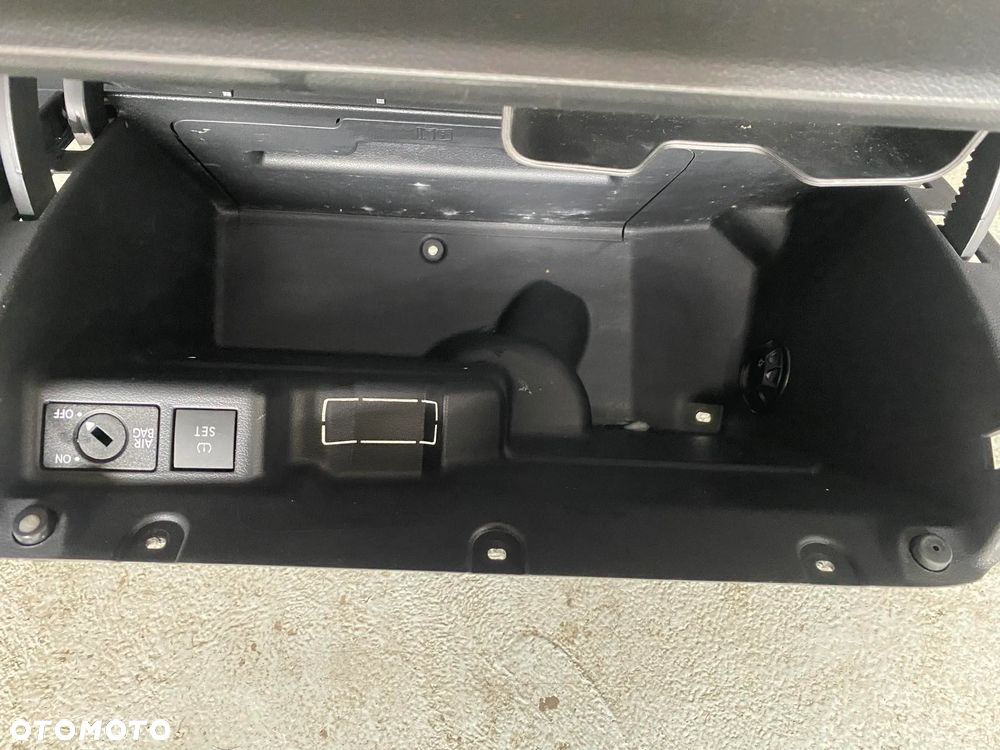 VW POLO 6R SCHOWEK PASAŻERA 6R1857097 - 3
