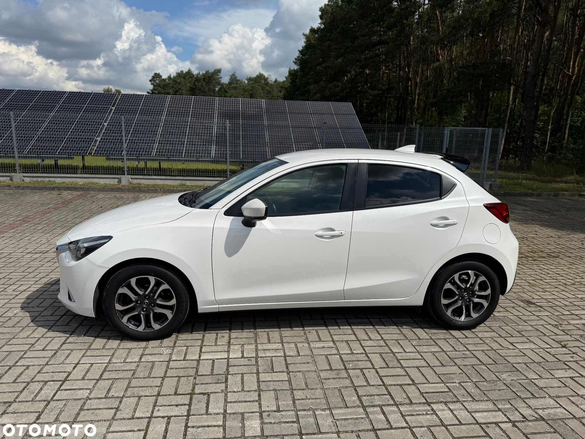 Mazda 2 - 2
