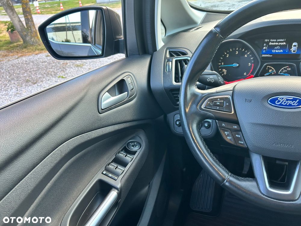Ford C-MAX 2.0 TDCi Start-Stop-System Titanium - 12