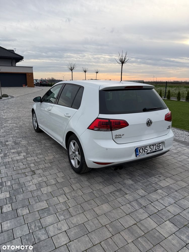 Volkswagen Golf 1.4 TSI BMT Highline DSG - 5