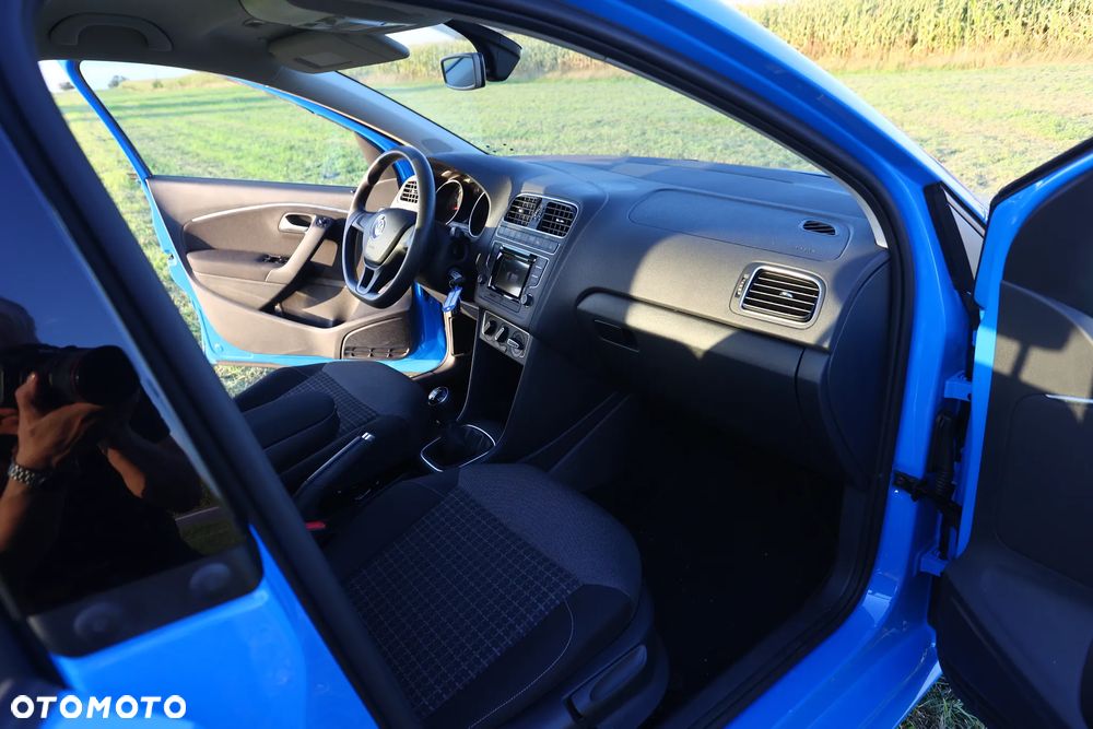 Volkswagen Polo 1.0 (Blue Motion Technology) Comfortline - 18