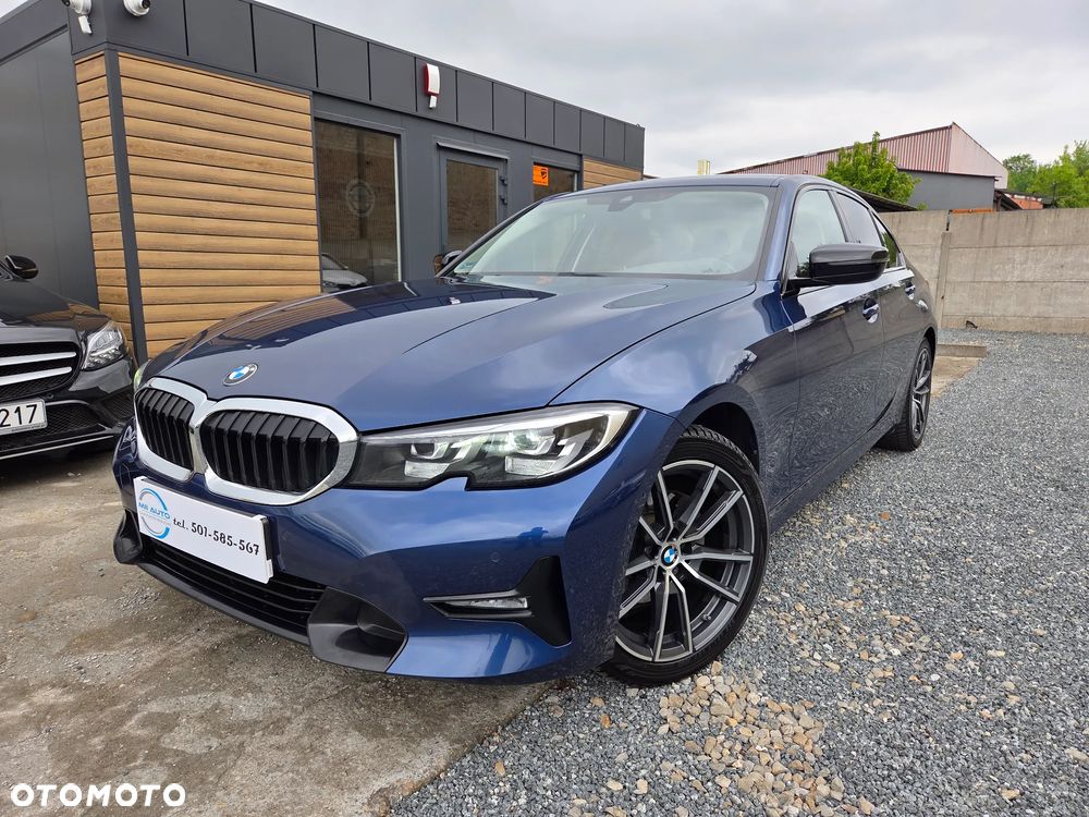 BMW Seria 3 320d Sport Line - 40