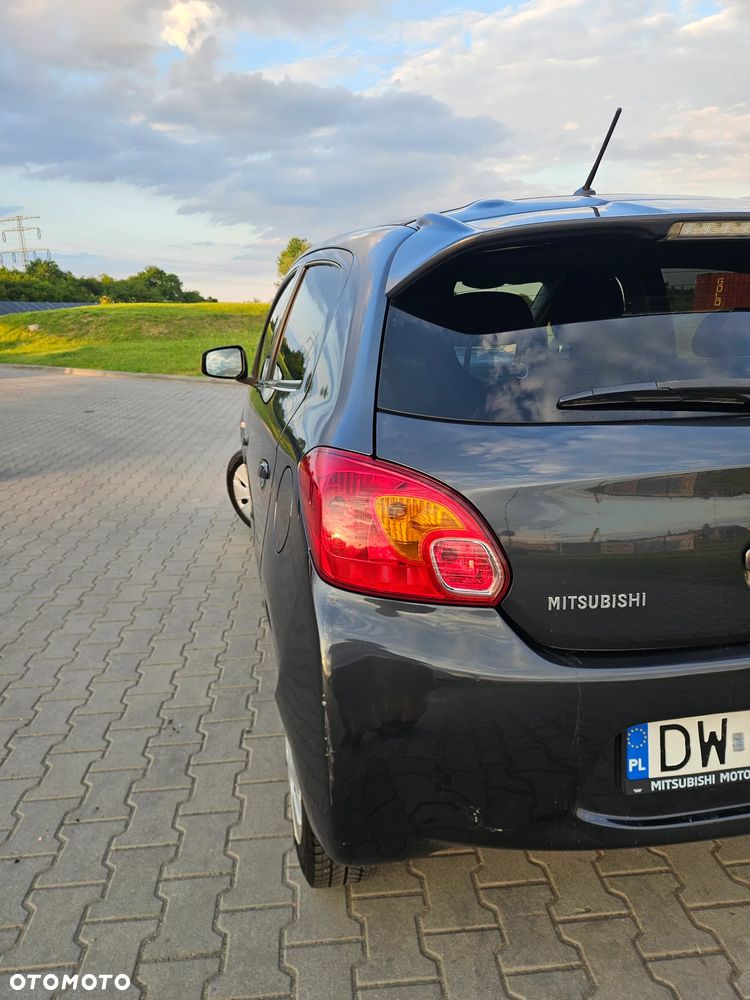 Mitsubishi Space Star 1.2 Invite CVT - 10