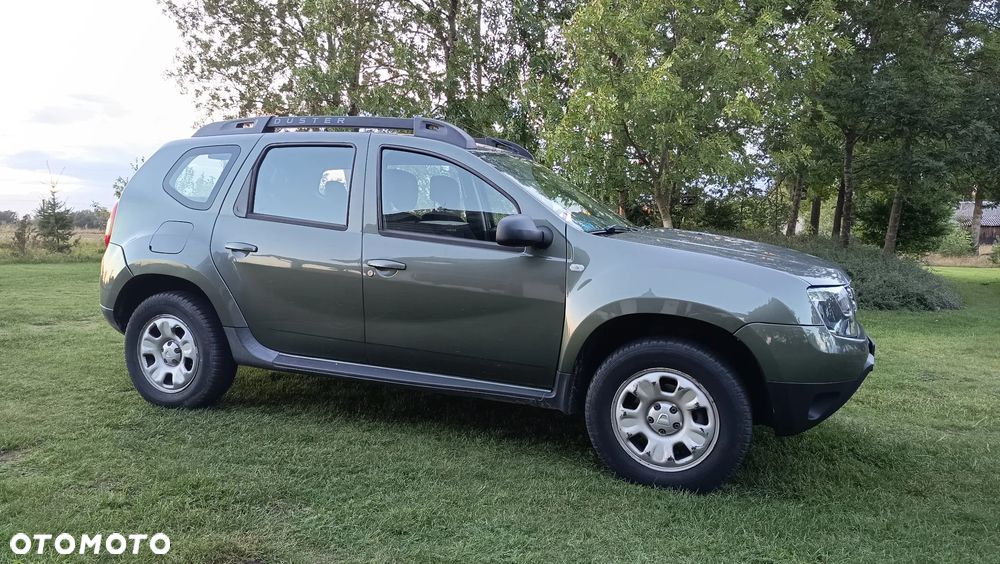 Dacia Duster 1.6 Laureate 4x4 - 4