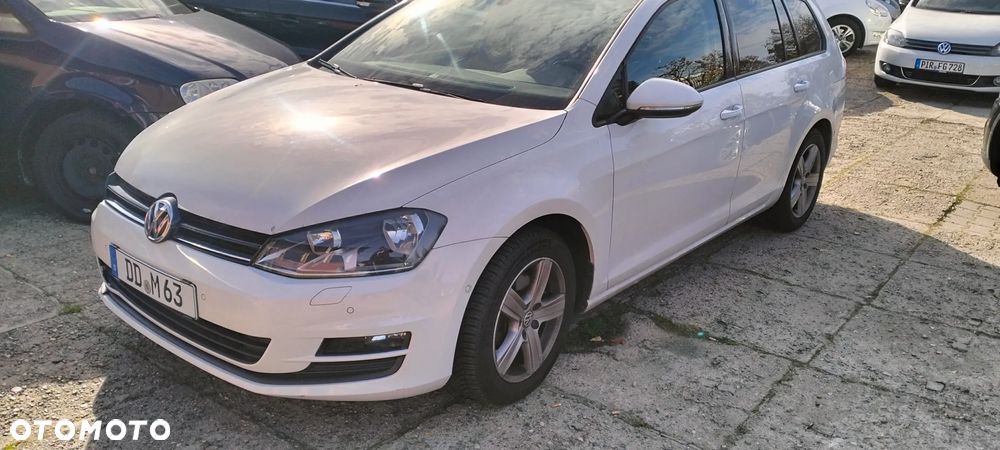 Volkswagen Golf 1.6 TDI DPF BlueMotion Technology DSG move - 1