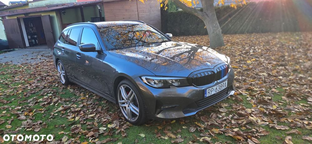 BMW 3 Series 2020 photo 4