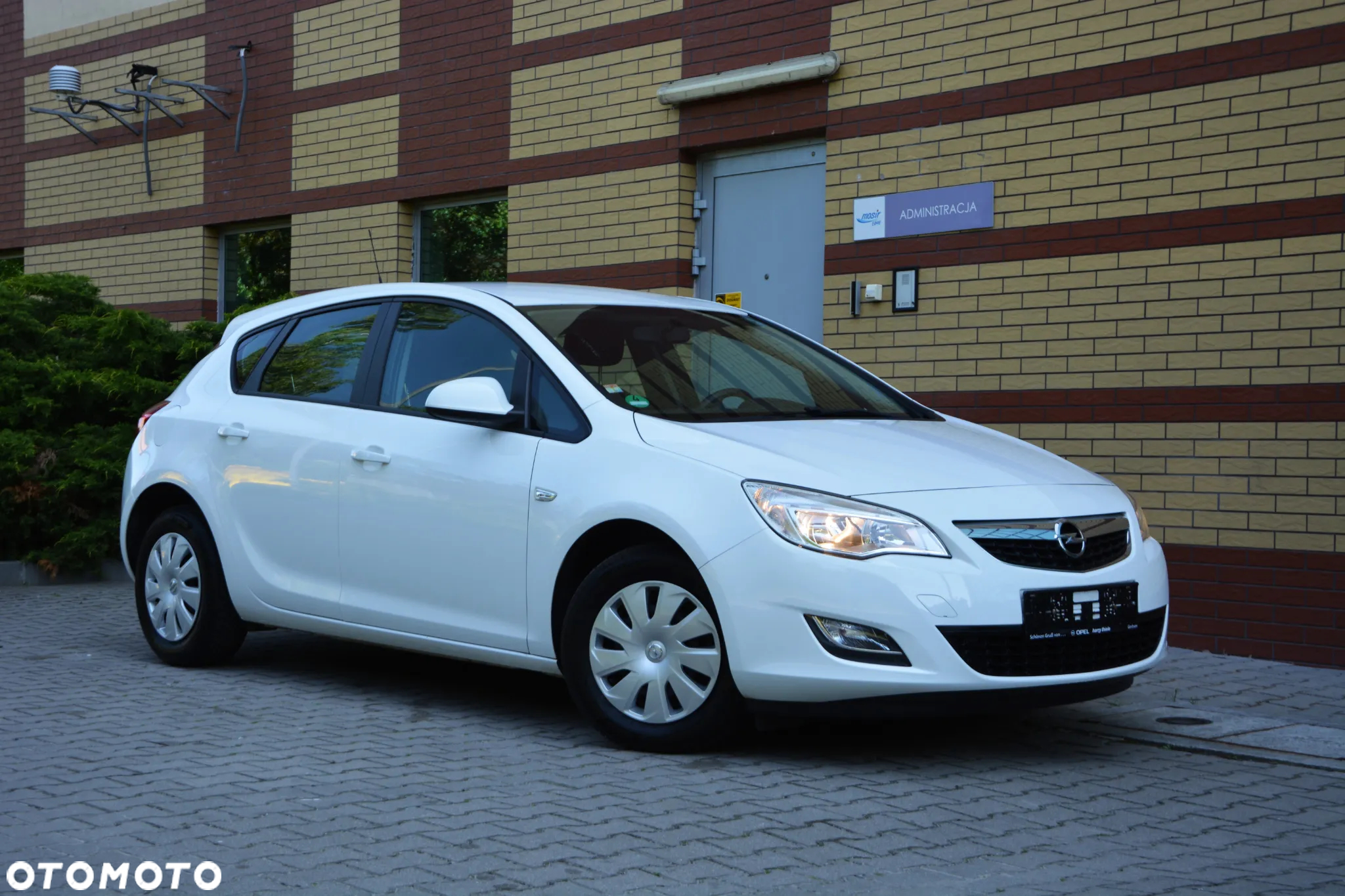 Opel Astra 1.4 EcoFLEX Edition - 27