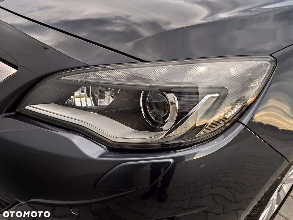 Opel Astra 1.4 Turbo Innovation - 25