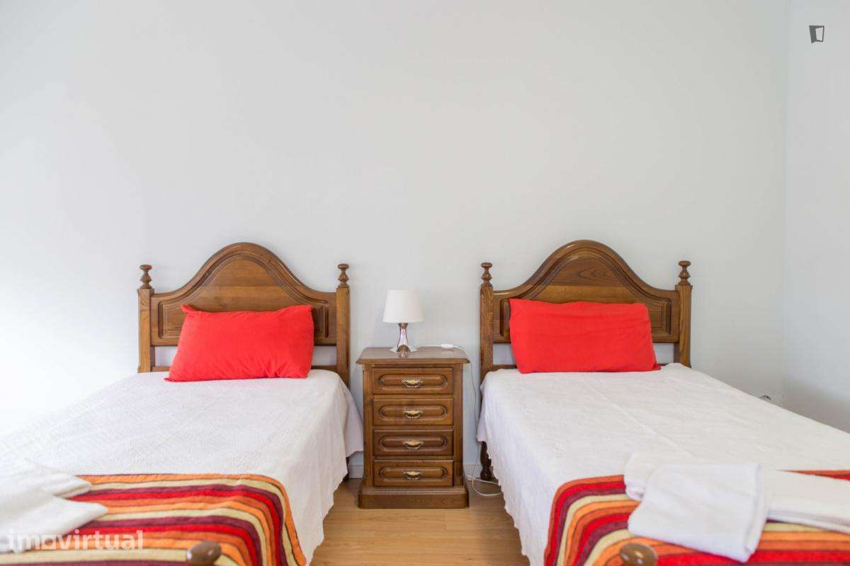Apartamento com 1 quartos - localizado em Cedofeita Porto - Grande imagem: 2/14