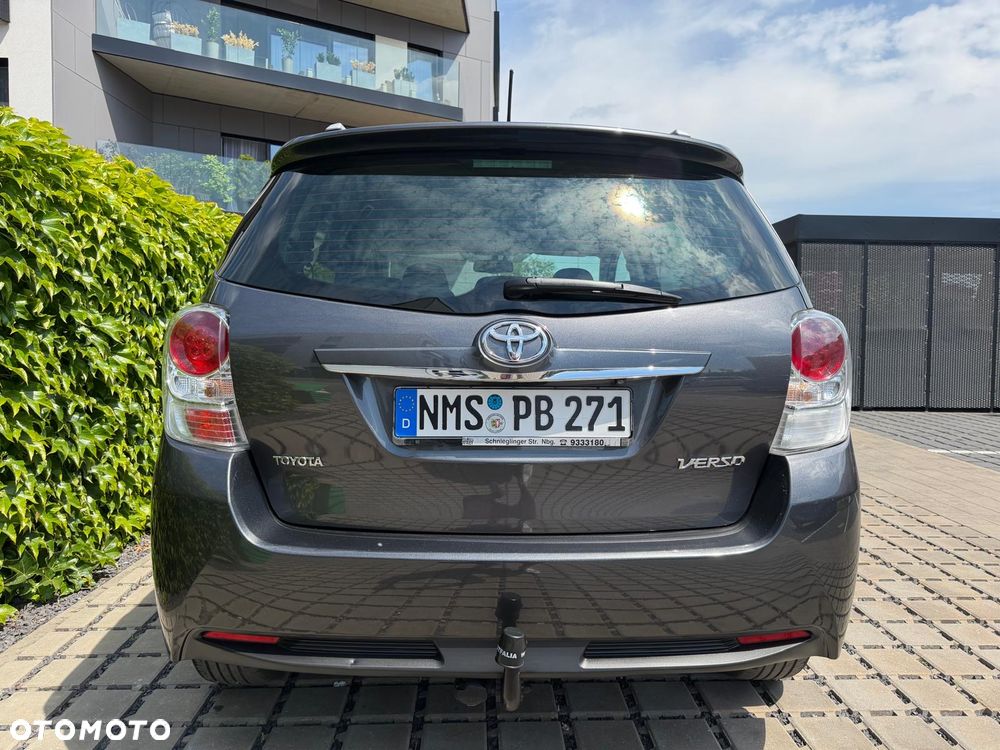 Toyota Verso 1.8 7-Sitzer Comfort - 7