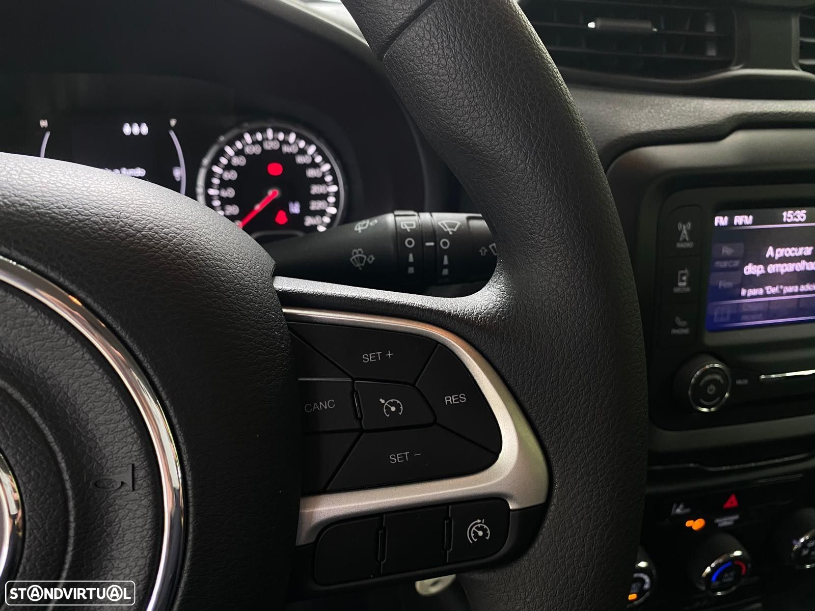 Jeep Renegade - 19