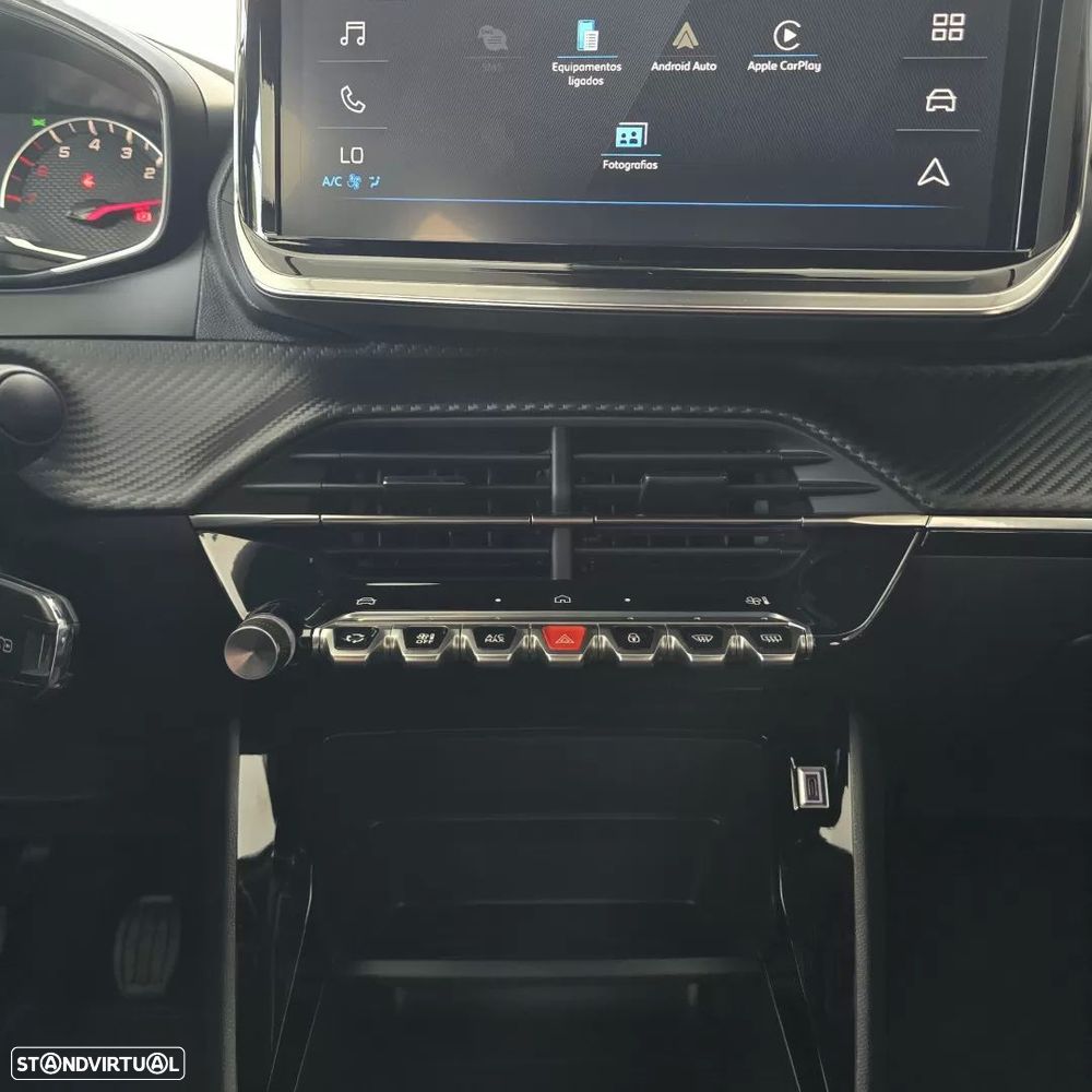 Peugeot 2008 1.2 PureTech Style - 29