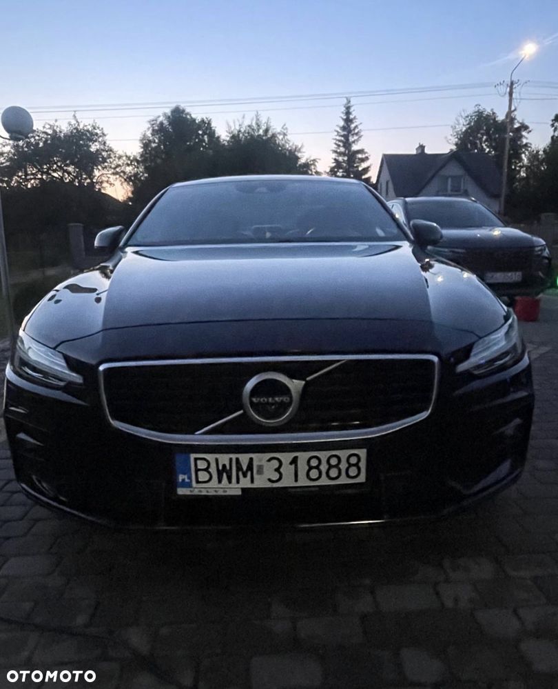 Volvo S60 T5 AWD R-Design - 3