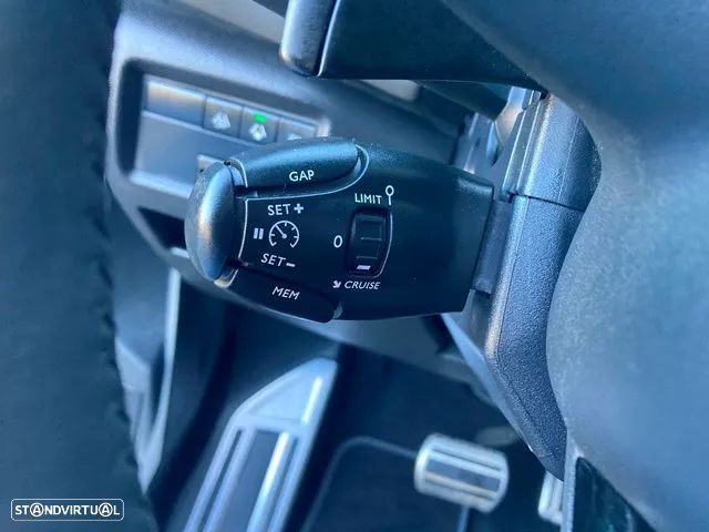 Citroën C5 Aircross 1.6 Hybrid Shine e-EAT8 - 23
