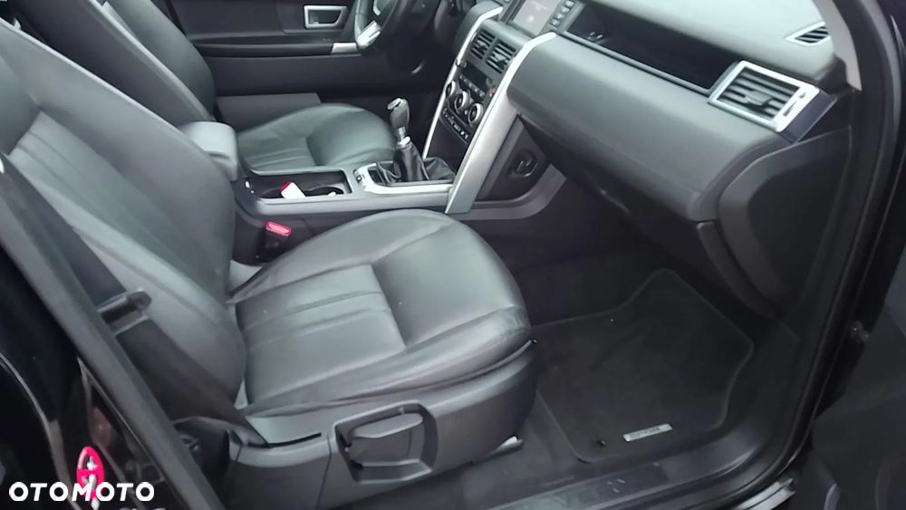 Land Rover Discovery Sport TD4 Pure - 11