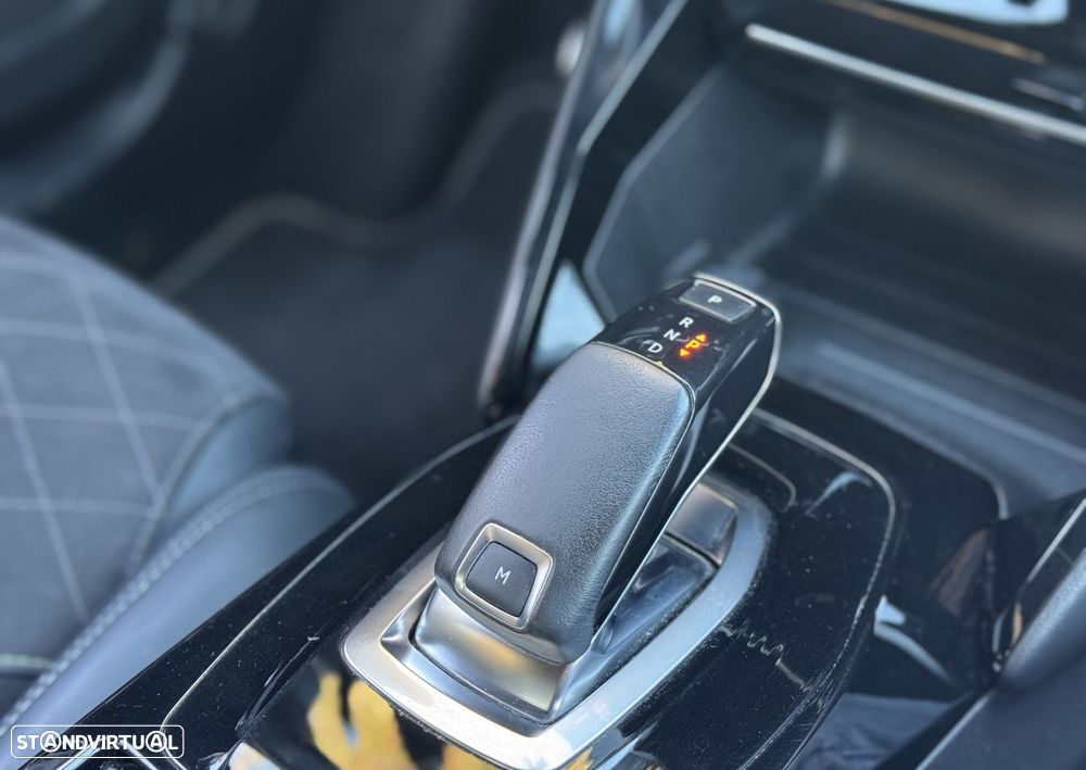 Peugeot 2008 1.5 BlueHDi GT Line EAT8 - 10