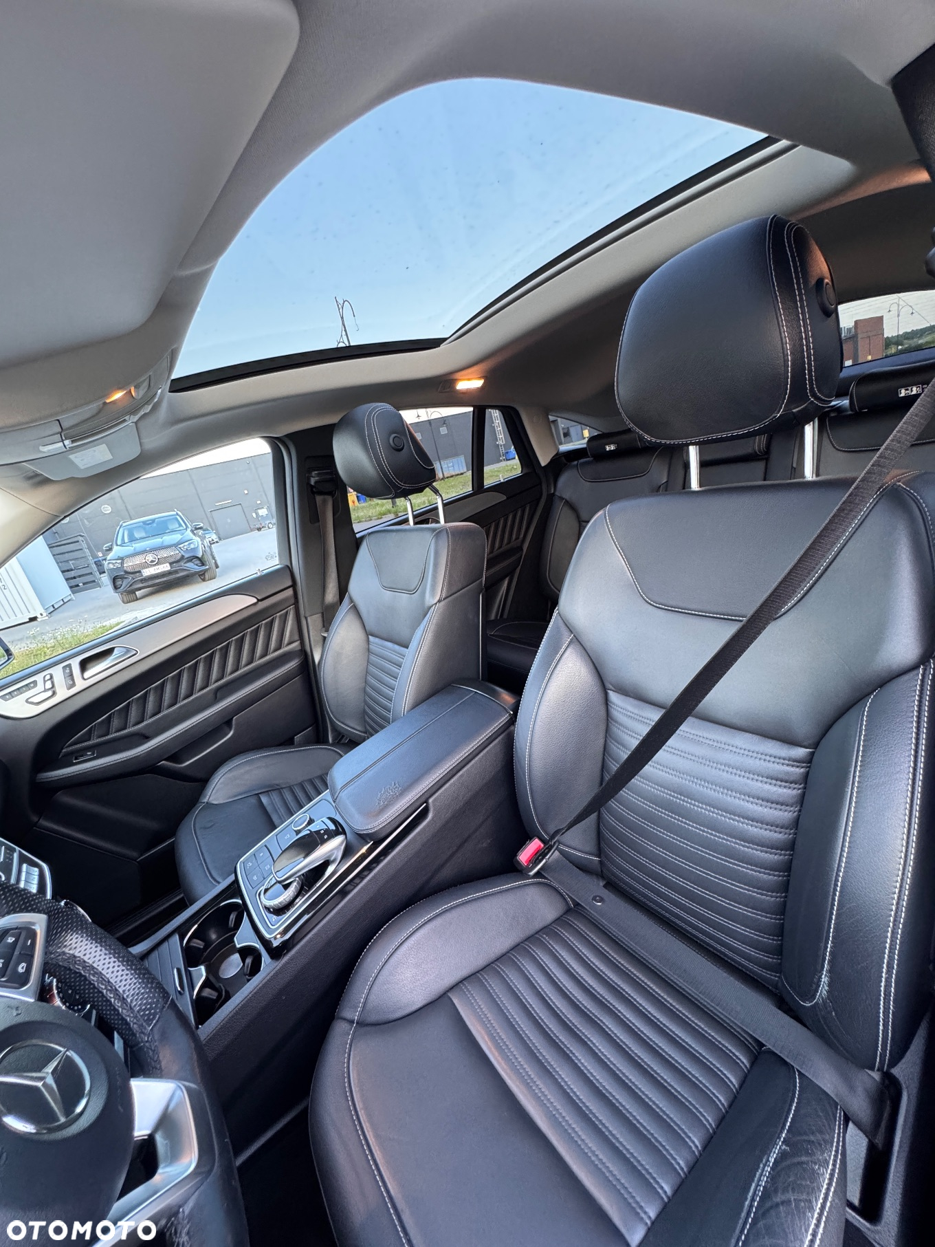 Mercedes-Benz GLE 350 d Coupe 4Matic 9G-TRONIC AMG Line - 10