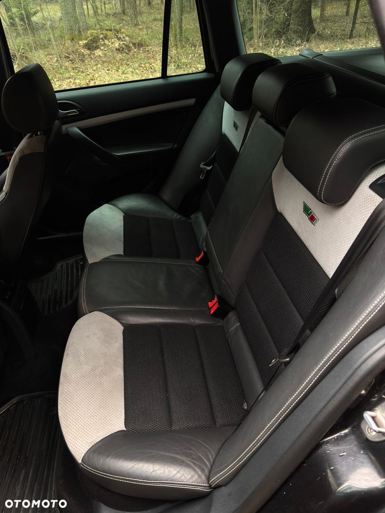 Skoda Octavia 2.0 TDI CR DPF RS - 15