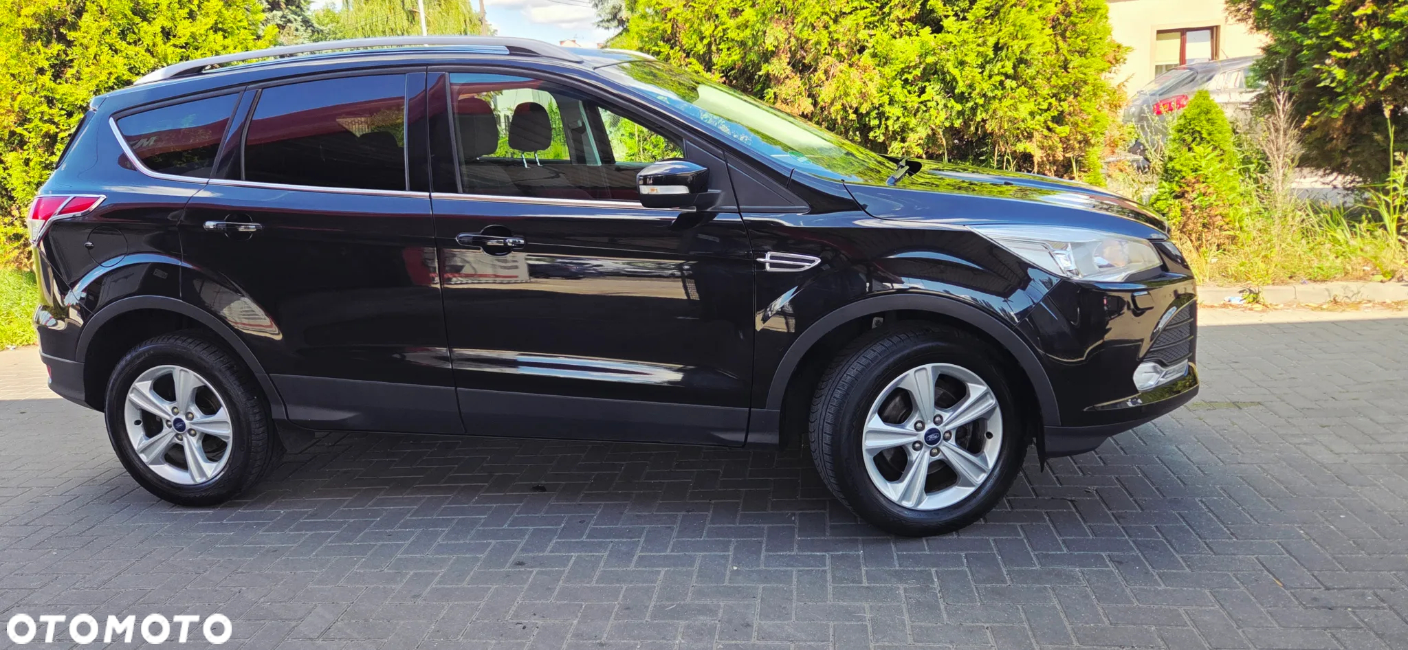 Ford Kuga 1.6 EcoBoost 2x4 Titanium - 18