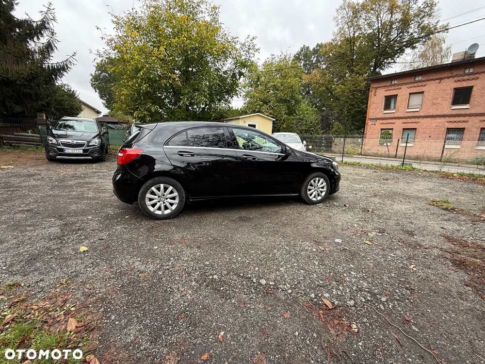 Mercedes-Benz A-Class 2015 photo 5