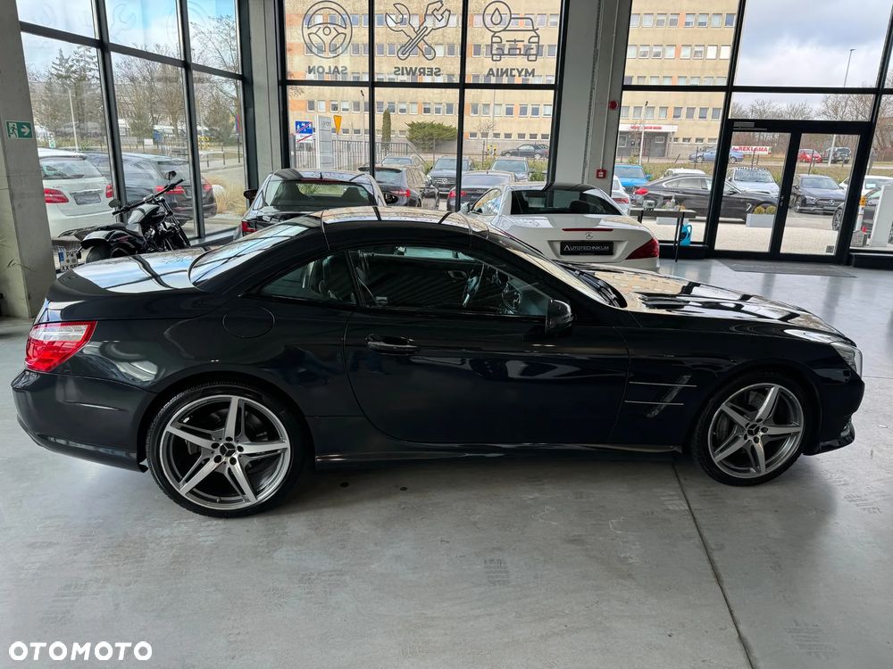 Mercedes-Benz SL 500 7G-TRONIC - 4