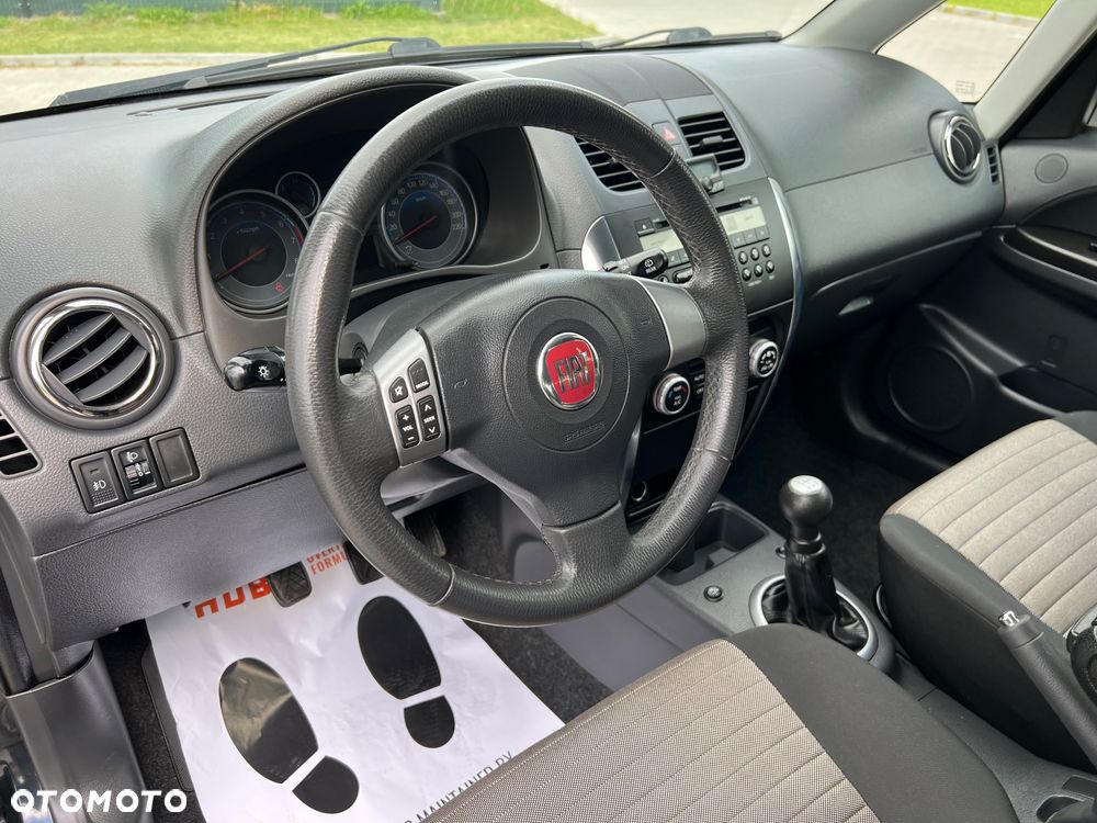 Fiat Sedici 1.6 16V 4x2 Emotion - 8