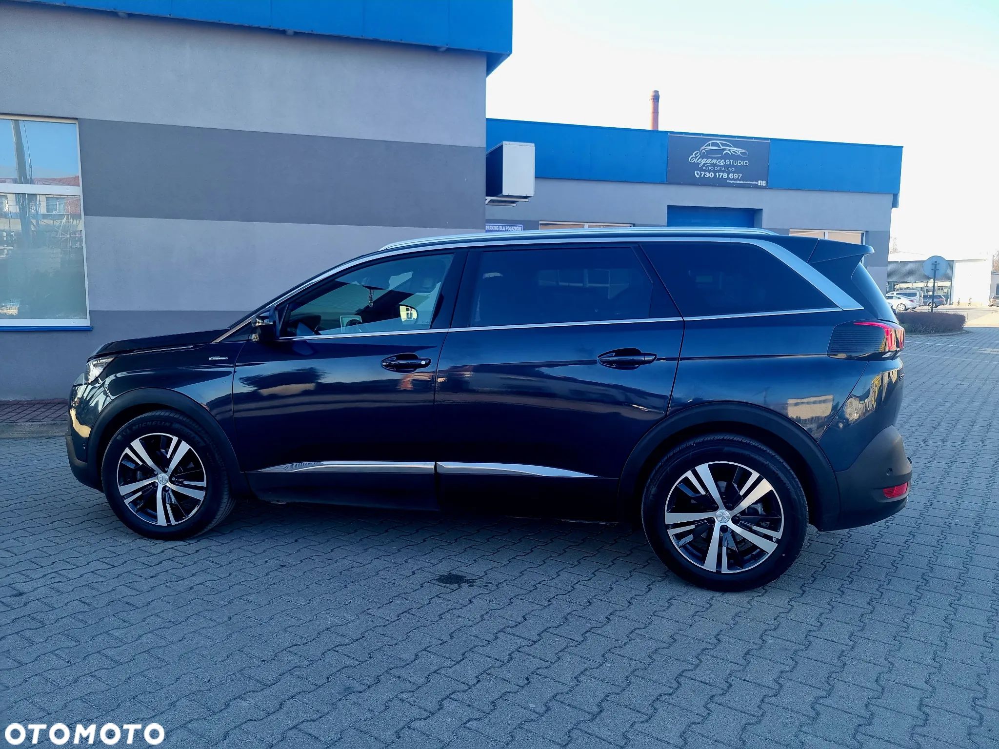 Peugeot 5008 1.6 THP Active S&S EAT6 - 1