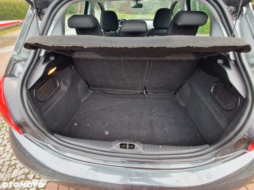 Peugeot 208 1.2 PureTech Allure - 19