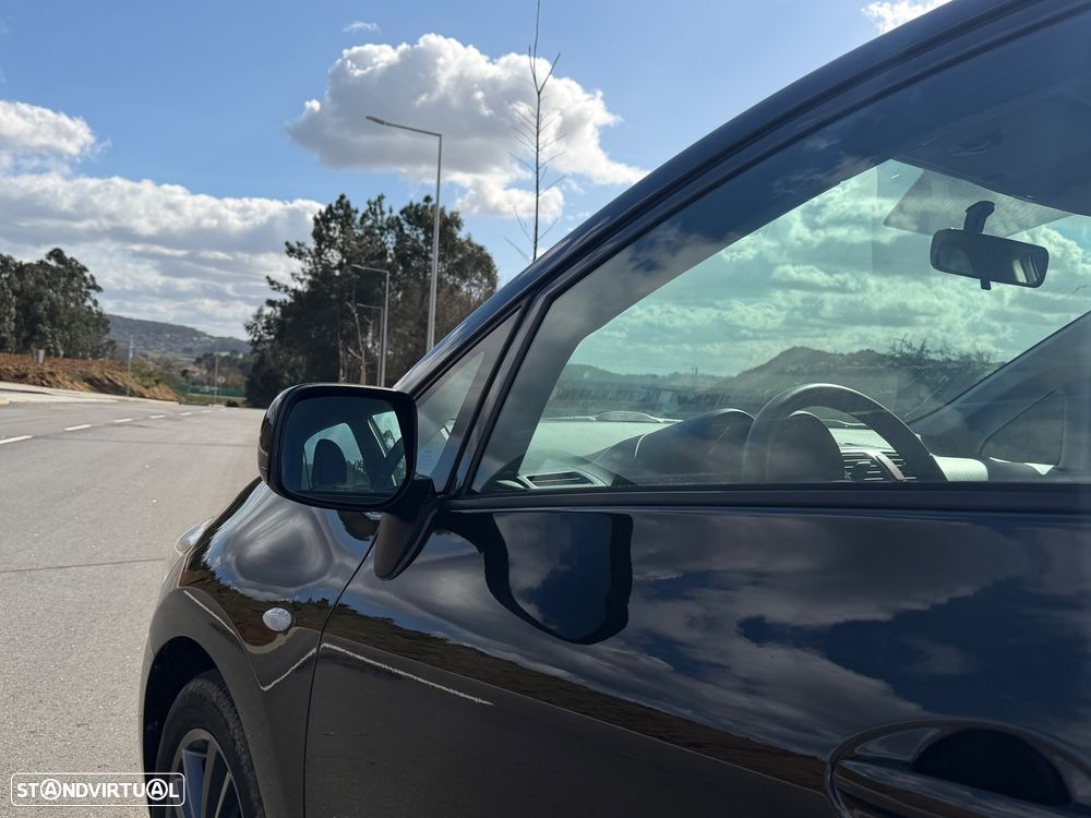 Toyota Auris 1.4 D-4D Luna - 19