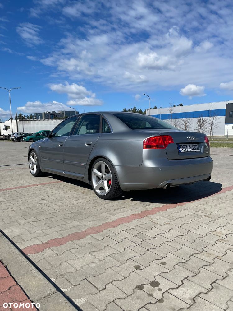 Audi A4 Limousine 1.8T Quattro - 5