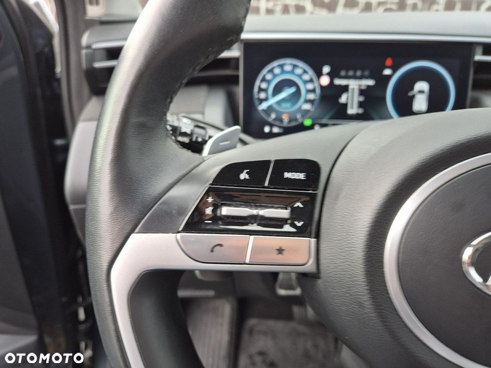 Hyundai Tucson 1.6 T-GDi HEV Smart 2WD - 14