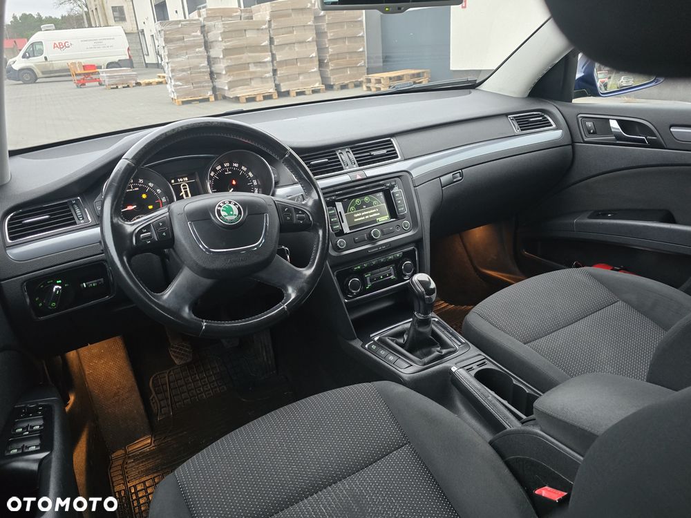 Skoda Superb 1.6 TDI Active Greenline - 9