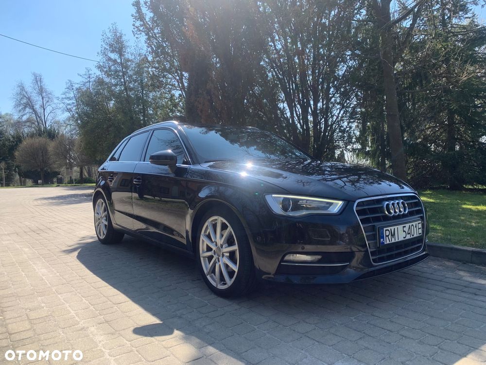 Audi A3 Sportback 1.6 TDI S tronic - 4