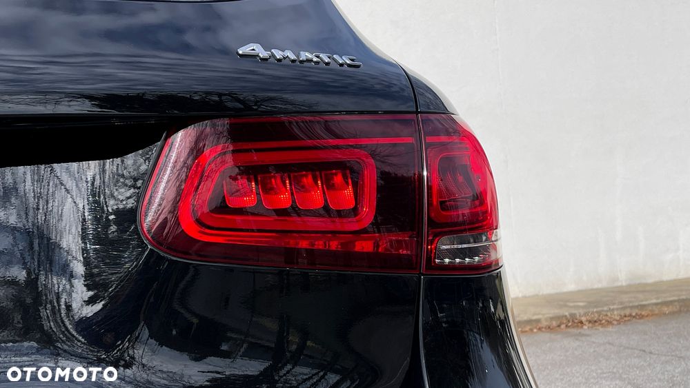 Mercedes-Benz GLC - 14