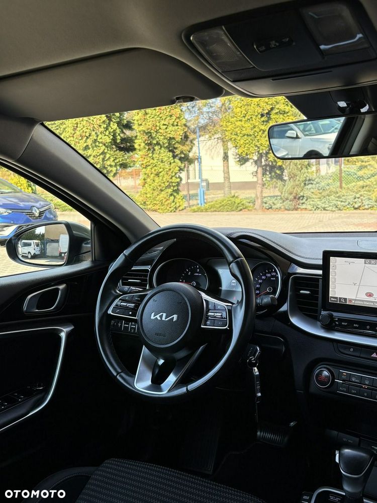 Kia Ceed - 23