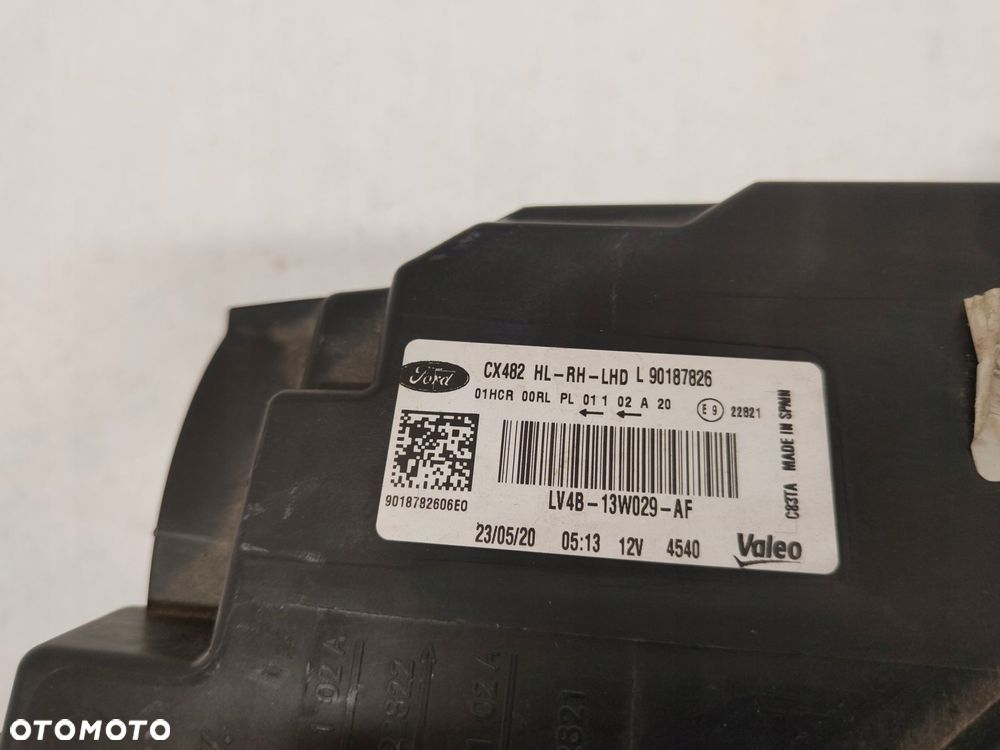 lampa ford kuga mk4 oe 90187826 (prawa) - 3