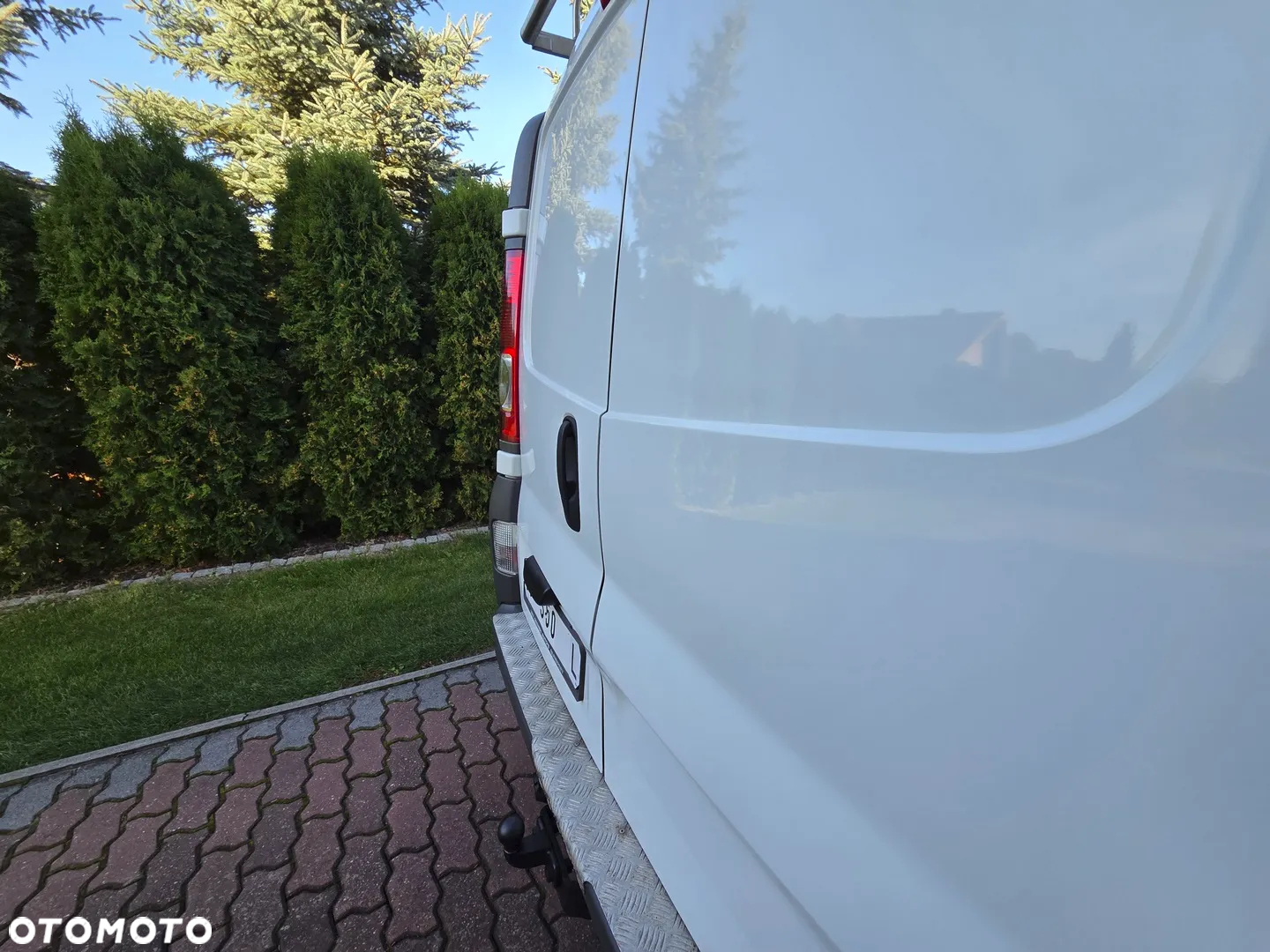 Renault Trafic - 16