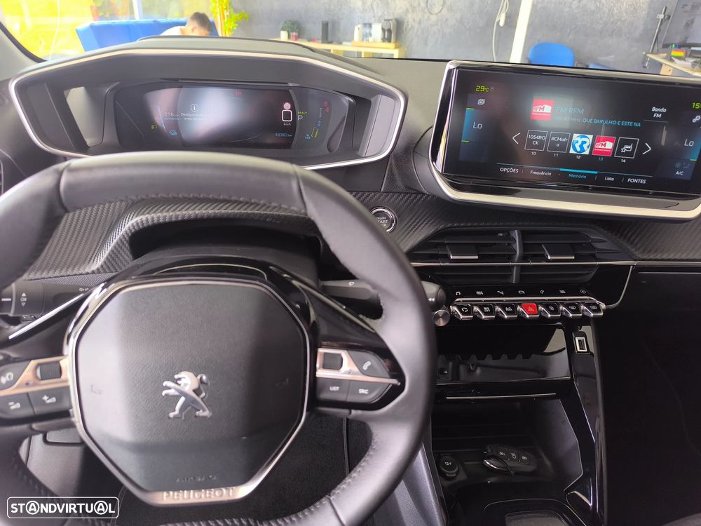 Peugeot e-208 Allure+ - 21