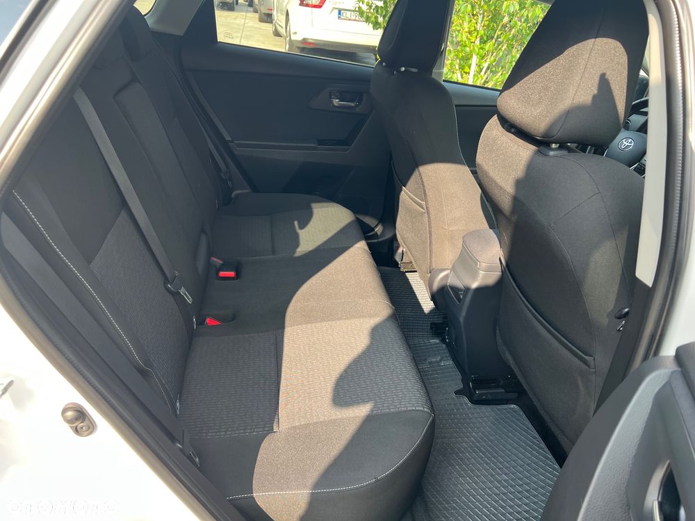 Toyota Auris 1.6 Dynamic - 25