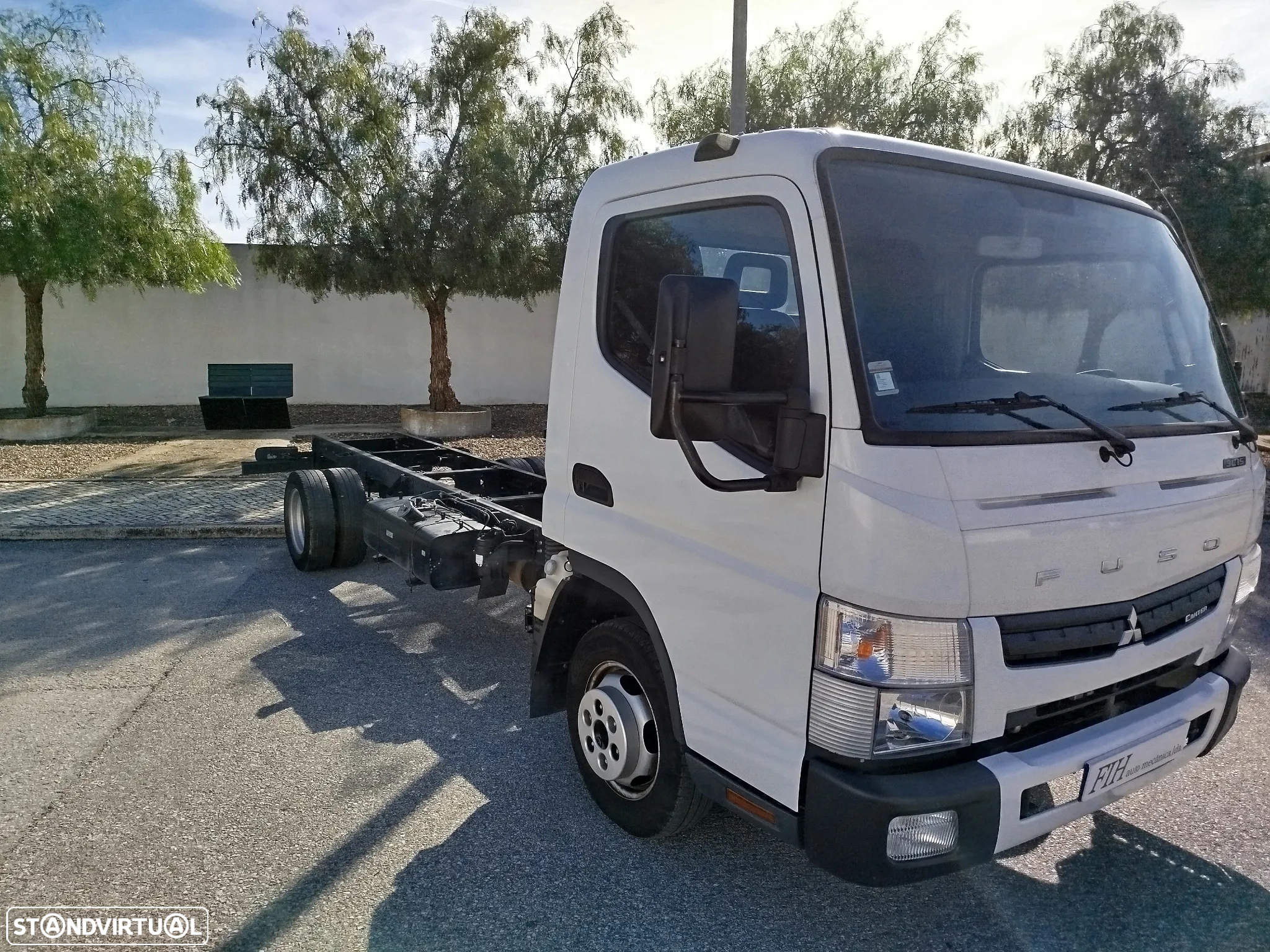 Mitsubishi Canter Fuso - 2