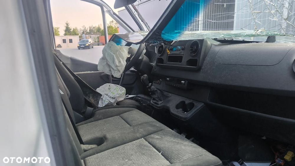 Mercedes-Benz Sprinter 519 - 6