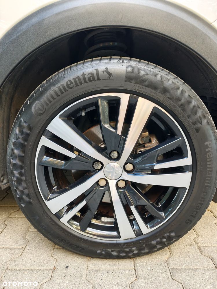 Peugeot 3008 PureTech 130 Stop & Start GPF Allure - 20