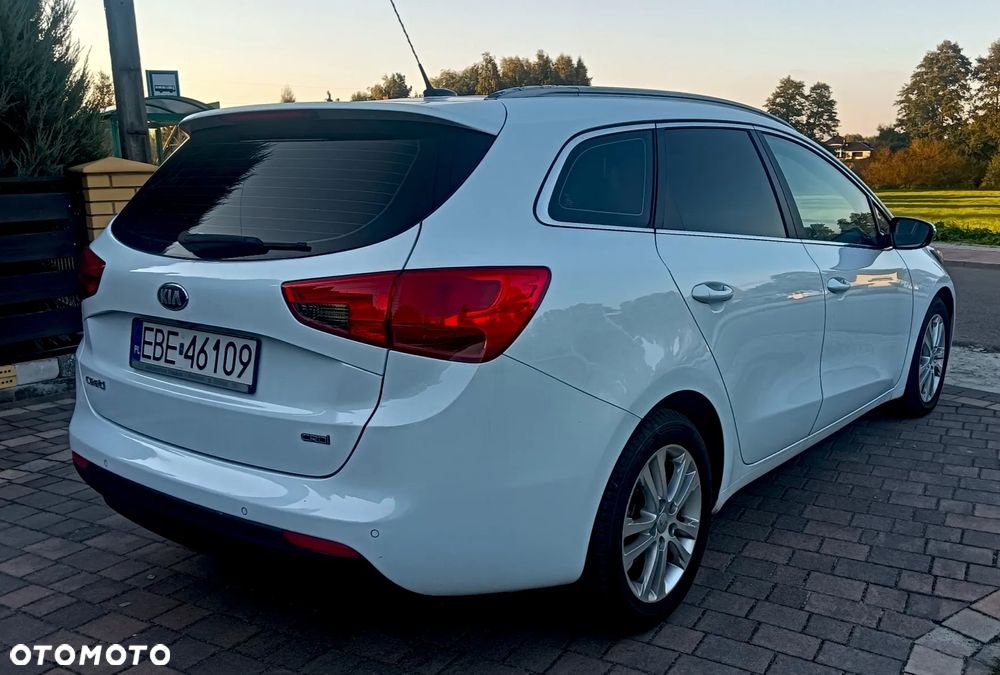 Kia Ceed 1.4 CRDi 90 SW Vision - 7