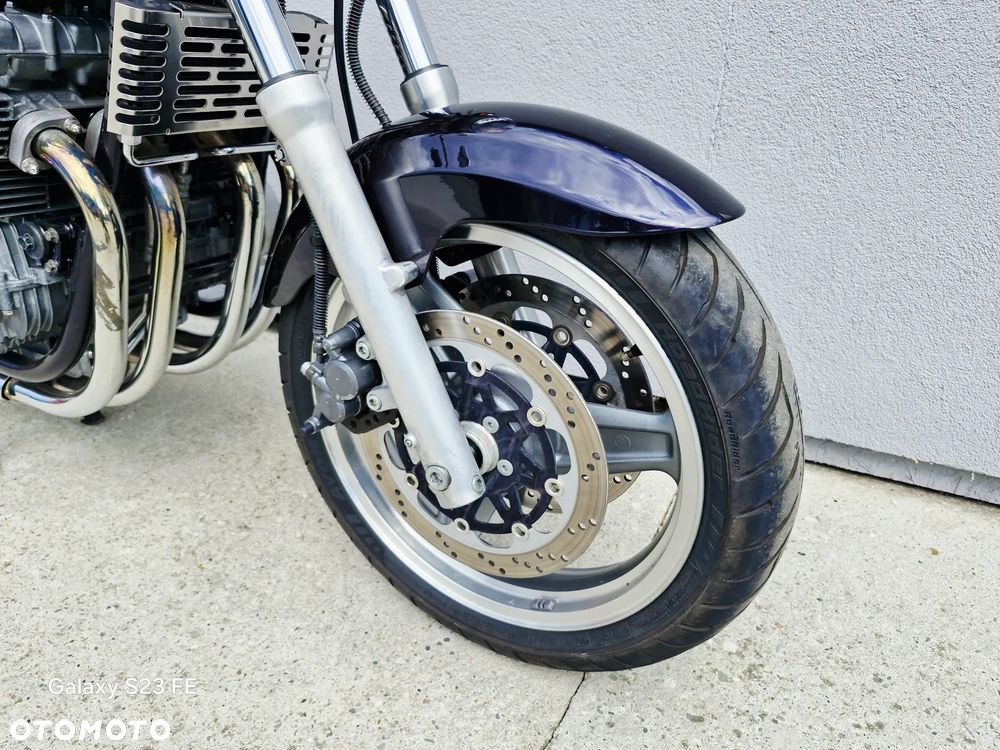 Kawasaki Zephyr - 8