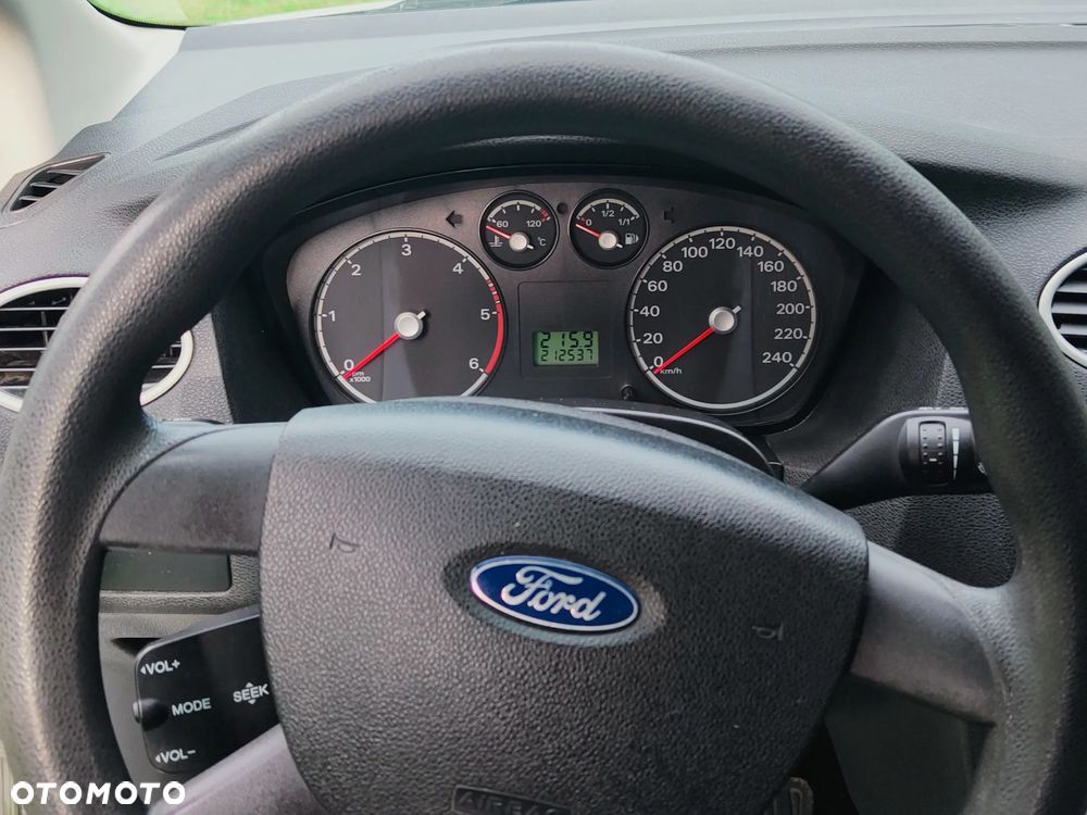Ford Focus - 9